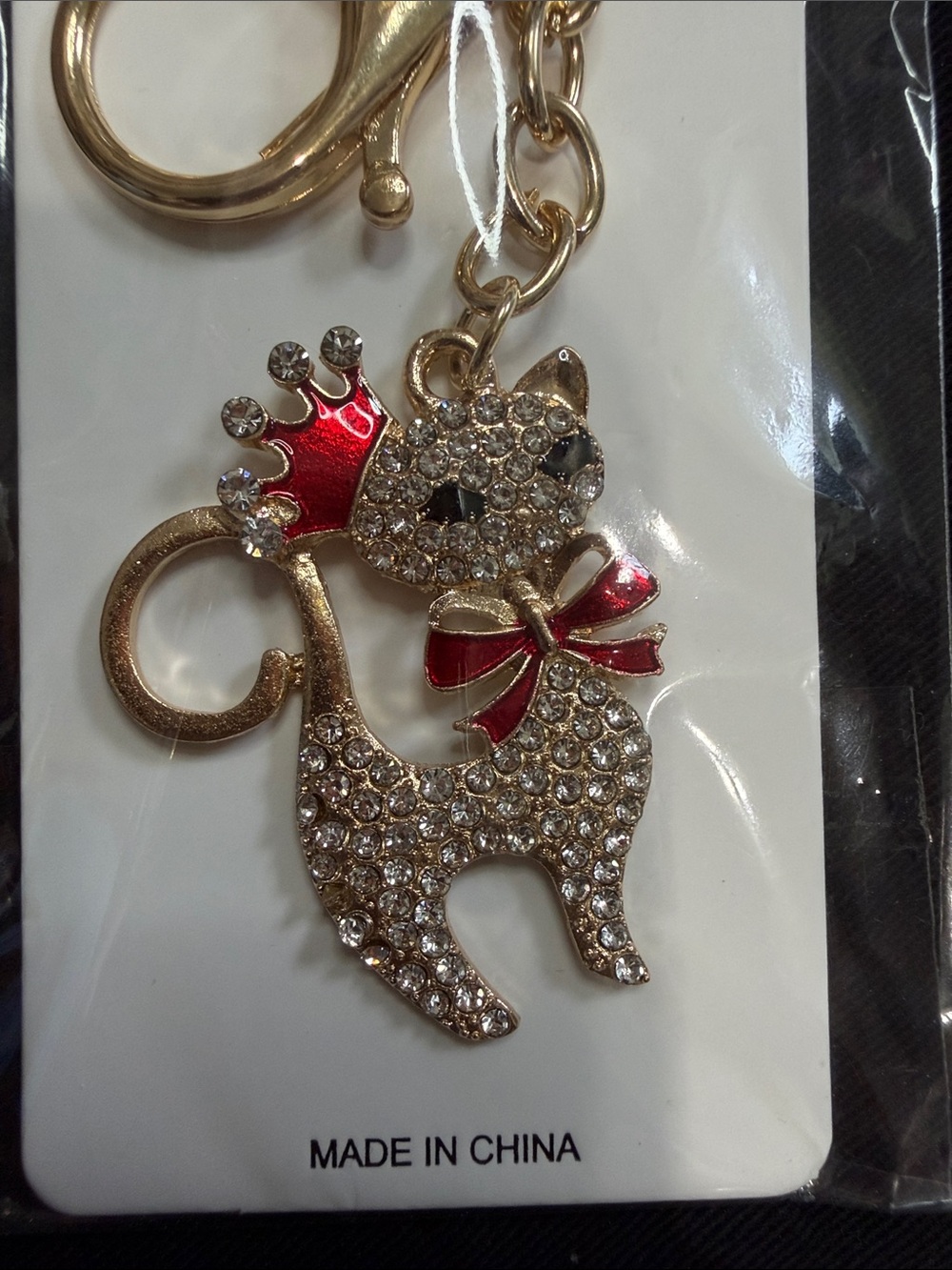 🎀 5 for $25 🎀 Cat keychain / bag charm with red bow and crown gold hardware.